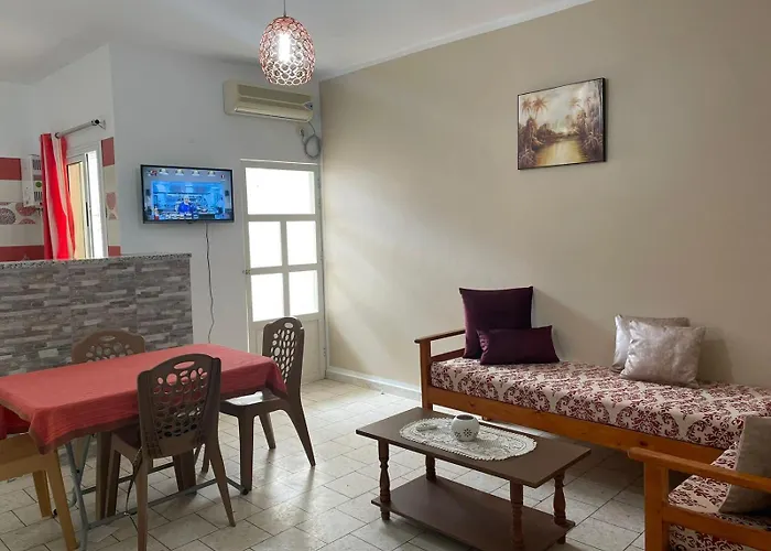 Residence De La Plage Ghar El Melh